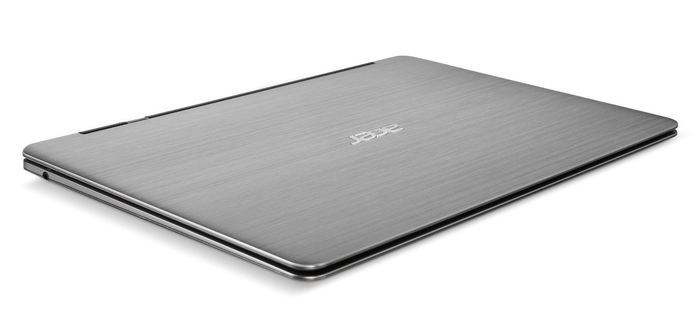 Ultrabook Acer cerrado