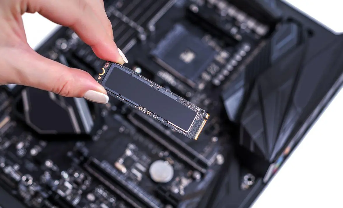Cómo instalar un SSD en tu PC paso a paso Hardware