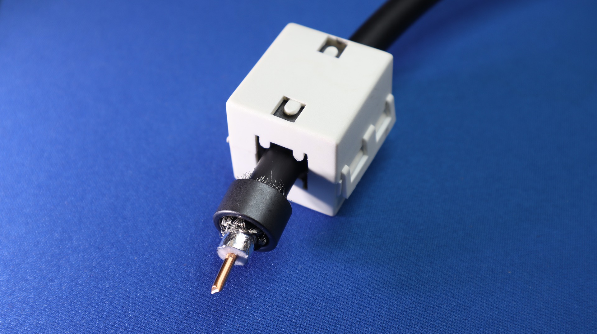 Cable coaxial