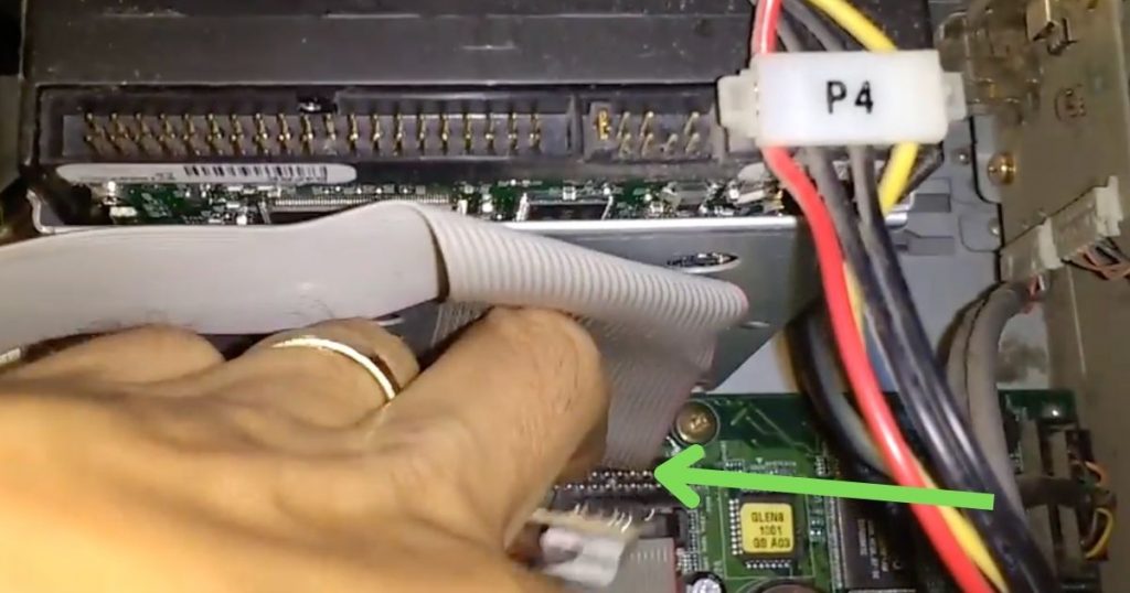 instalar un SSD en un PC antiguo