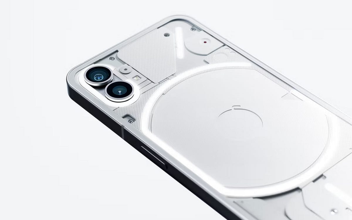Nothing Phone (1)