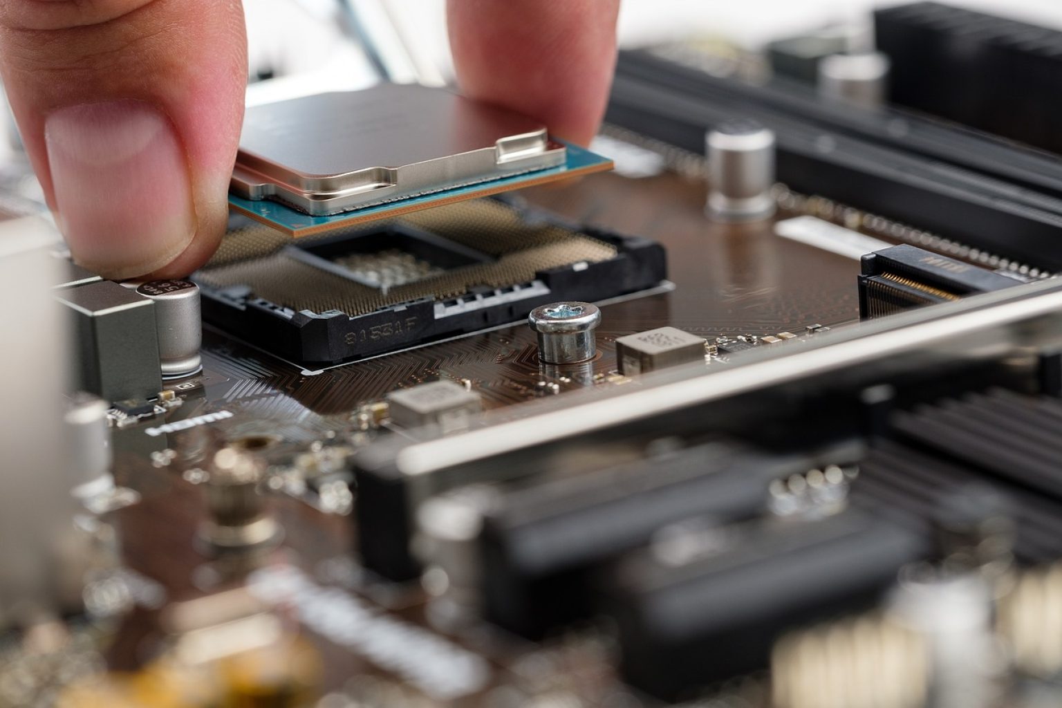 Core Base Mejor placa base para Intel Core i7-12700K