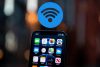 Aprende a compartir tu Wi-Fi con el iPhone sin revelar tu contraseña a través de un QR