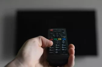 Por qué mi Smart TV se enciende y se apaga sola