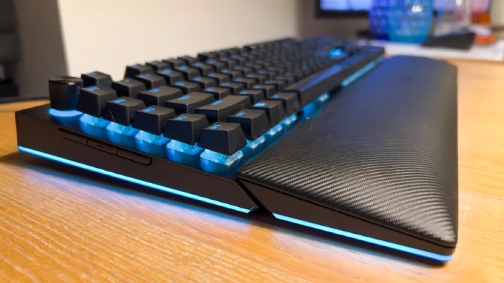 Razer Blackwidow v4 Pro