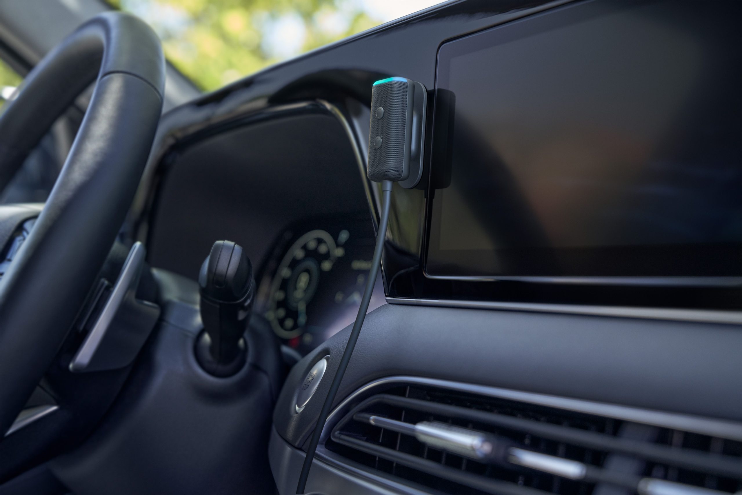Amazon Echo Auto (2ª Gen) vs Amazon Echo Auto: Características y precio