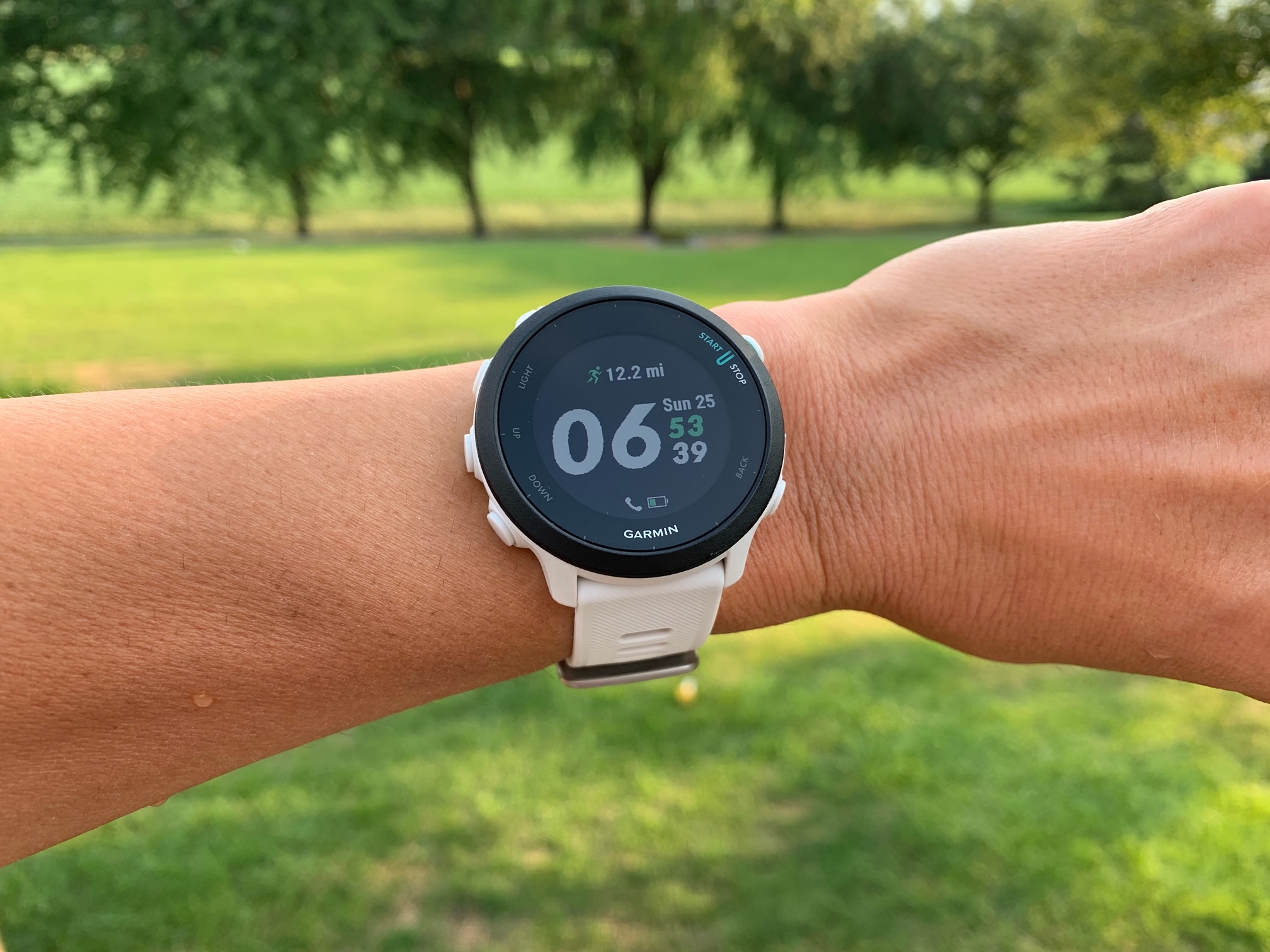 Garmin Forerunner 45, Reloj GPS para Correr de Diseño Estilizado