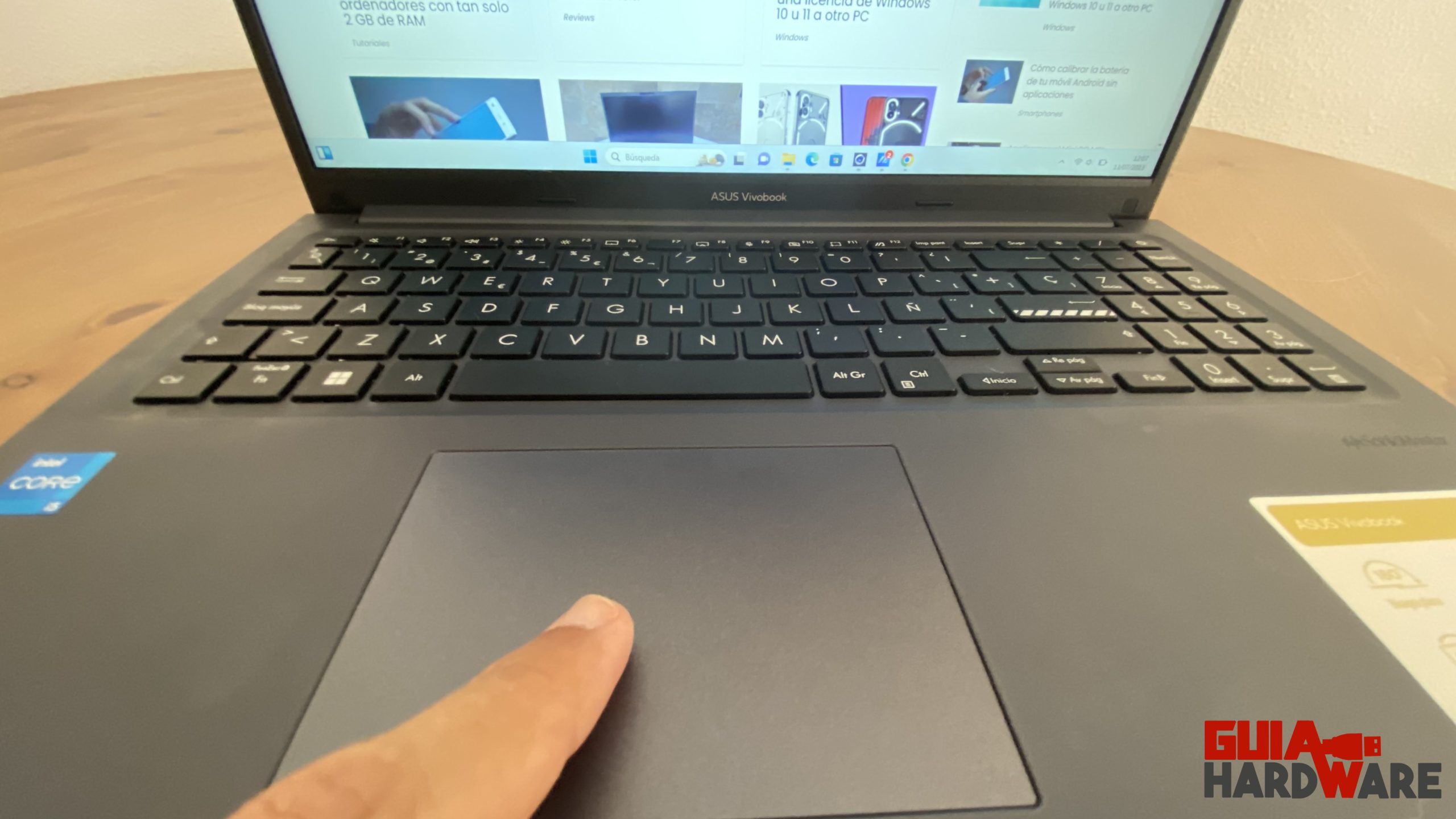 ASUS Vivobook 15