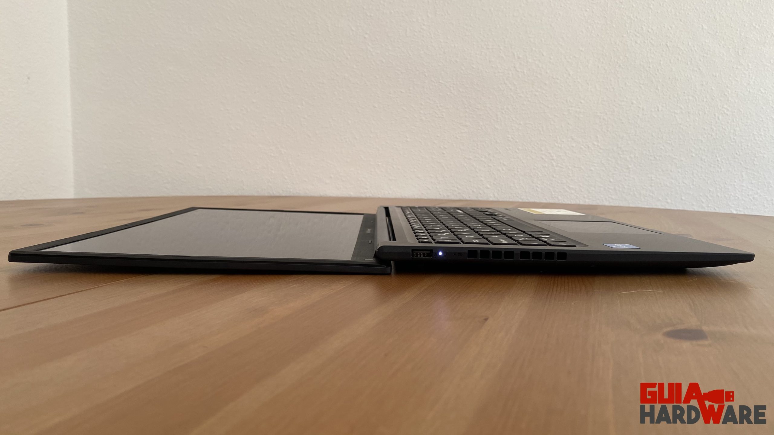 ASUS Vivobook 15