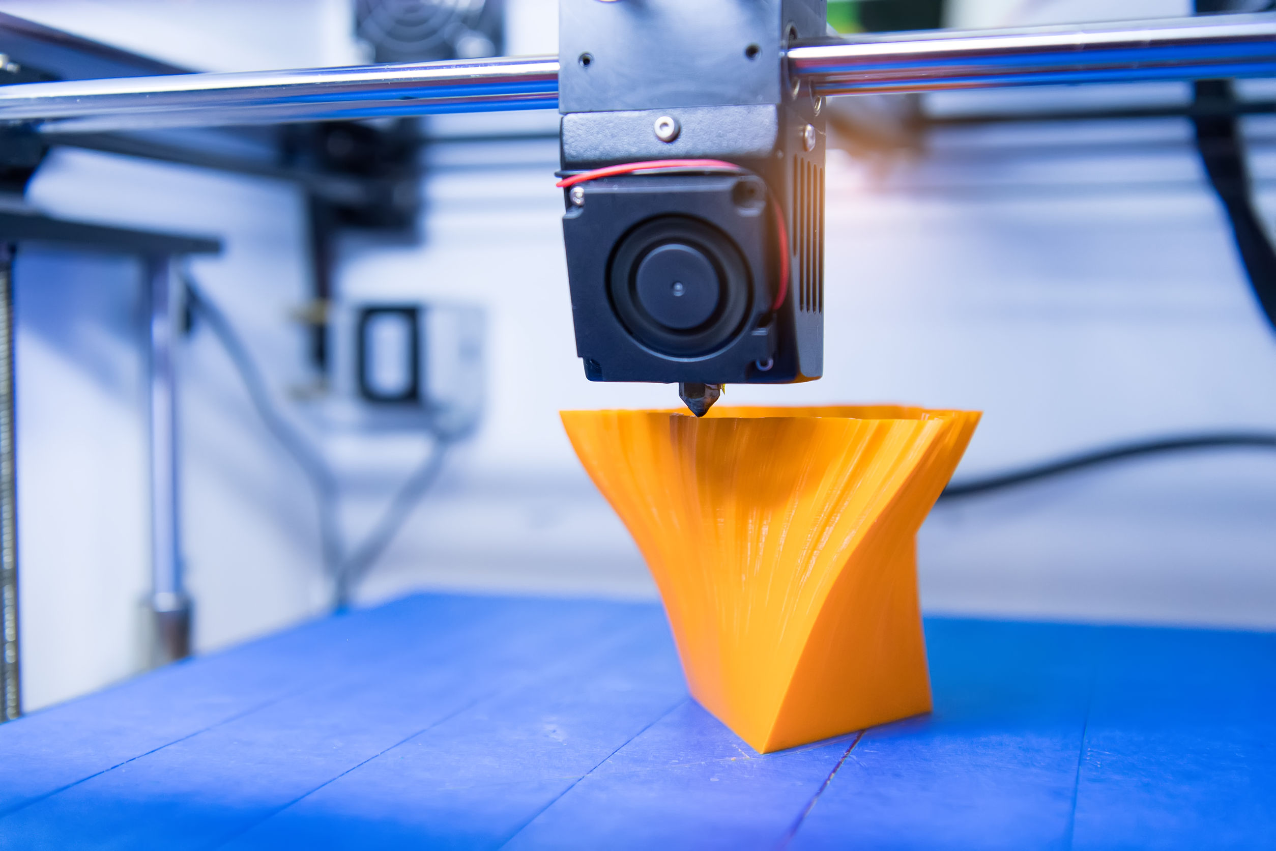 Cómo arreglar una impresora 3D ruidosa: Posibles soluciones