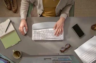 Continúa la saga Ergo: Logitech presenta el nuevo teclado ergonómico Wave Keys
