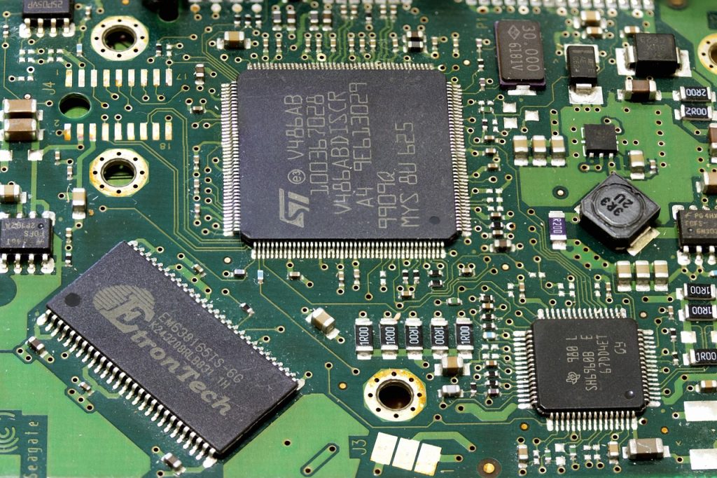 RISC vs. CISC: diferencias entre las arquitecturas de procesadores | Imagen ilustrativa que no reprepsenta una arquitectura o tema en concreto.