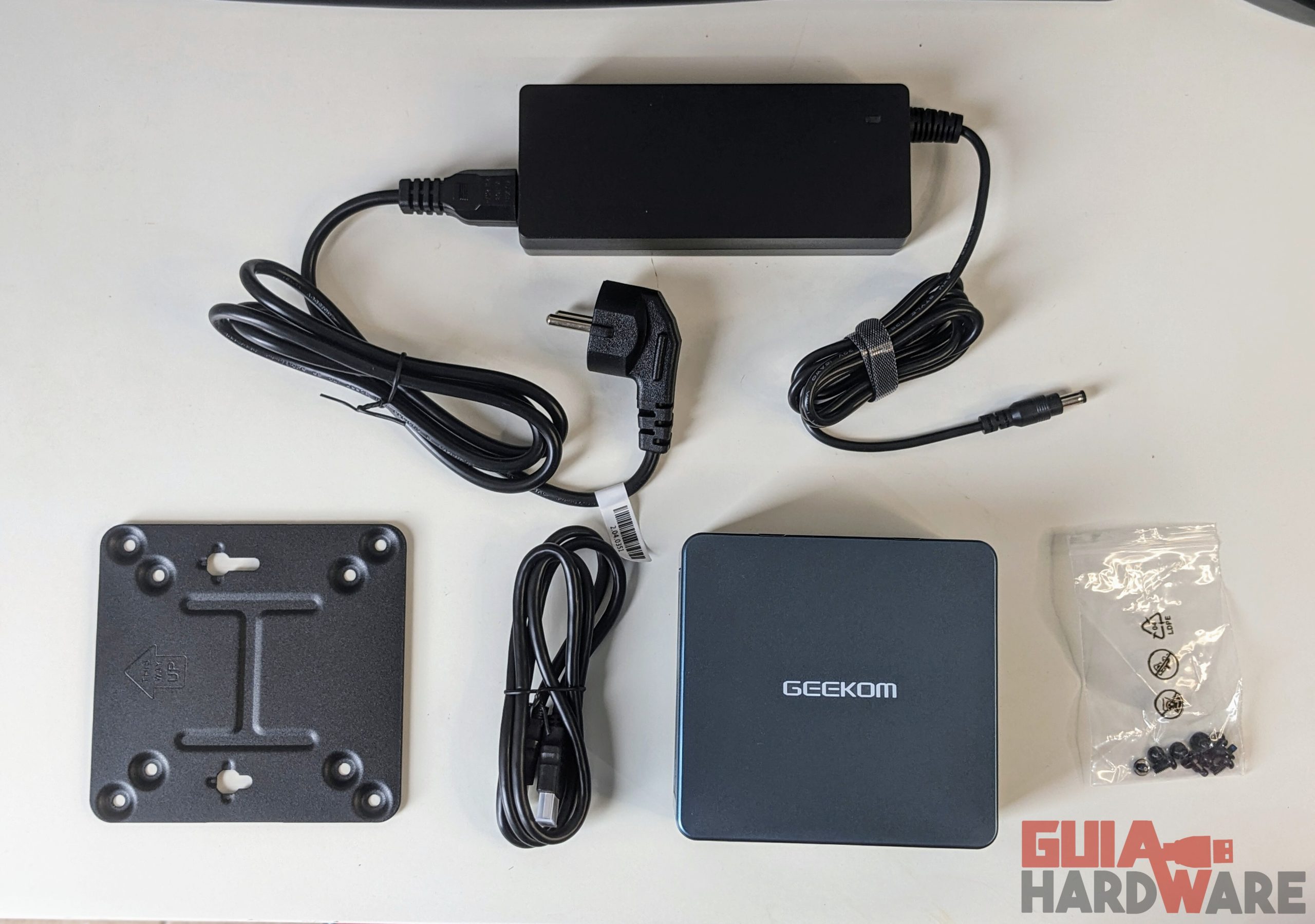 Geekom Mini IT12