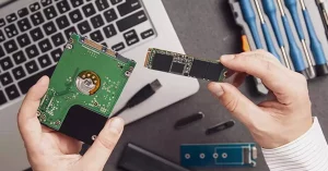 Cómo cambiar el disco duro de nuestro portátil por un SSD y aumentar su velocidad