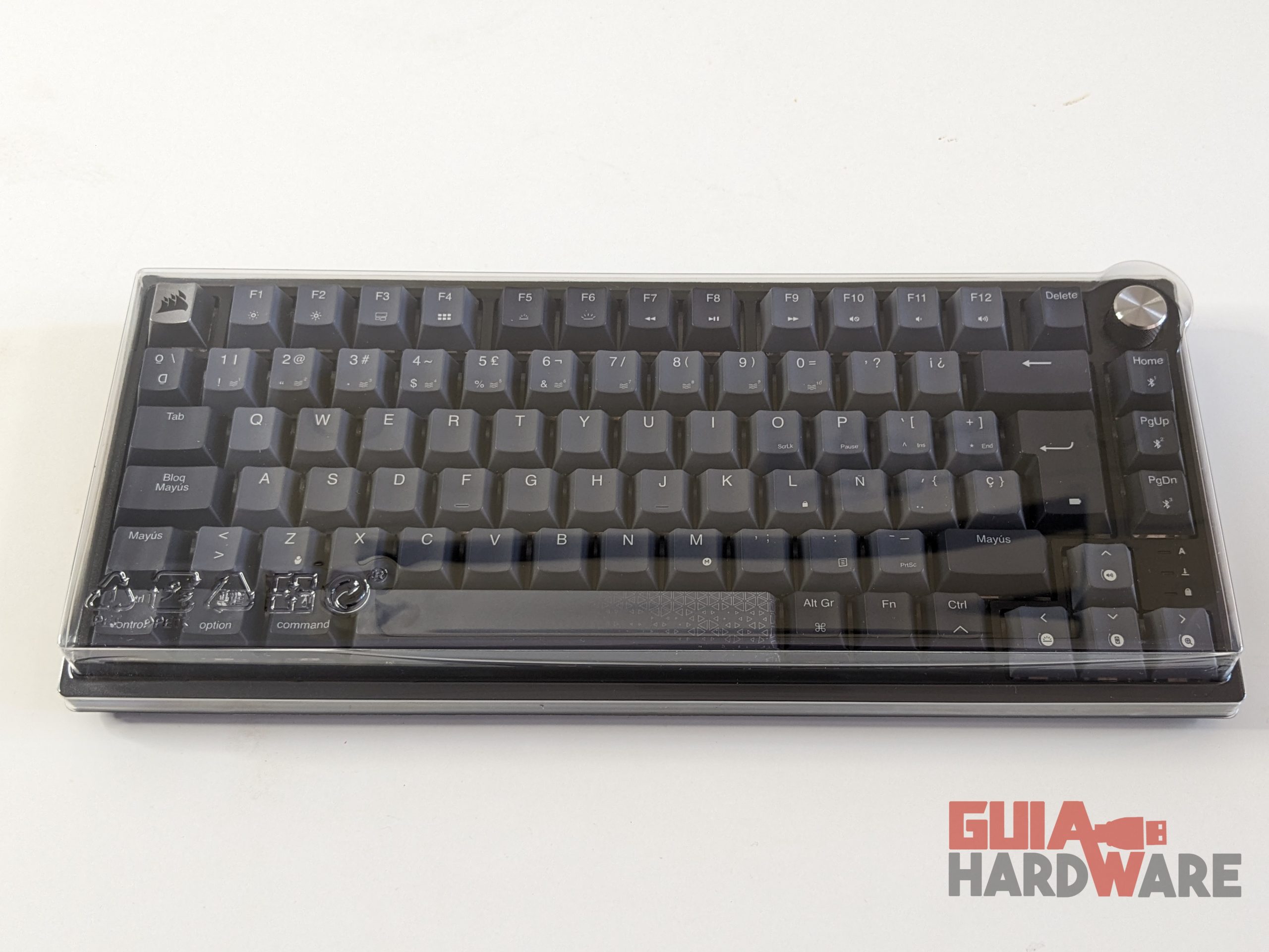 Corsair K65 Plus Wireless