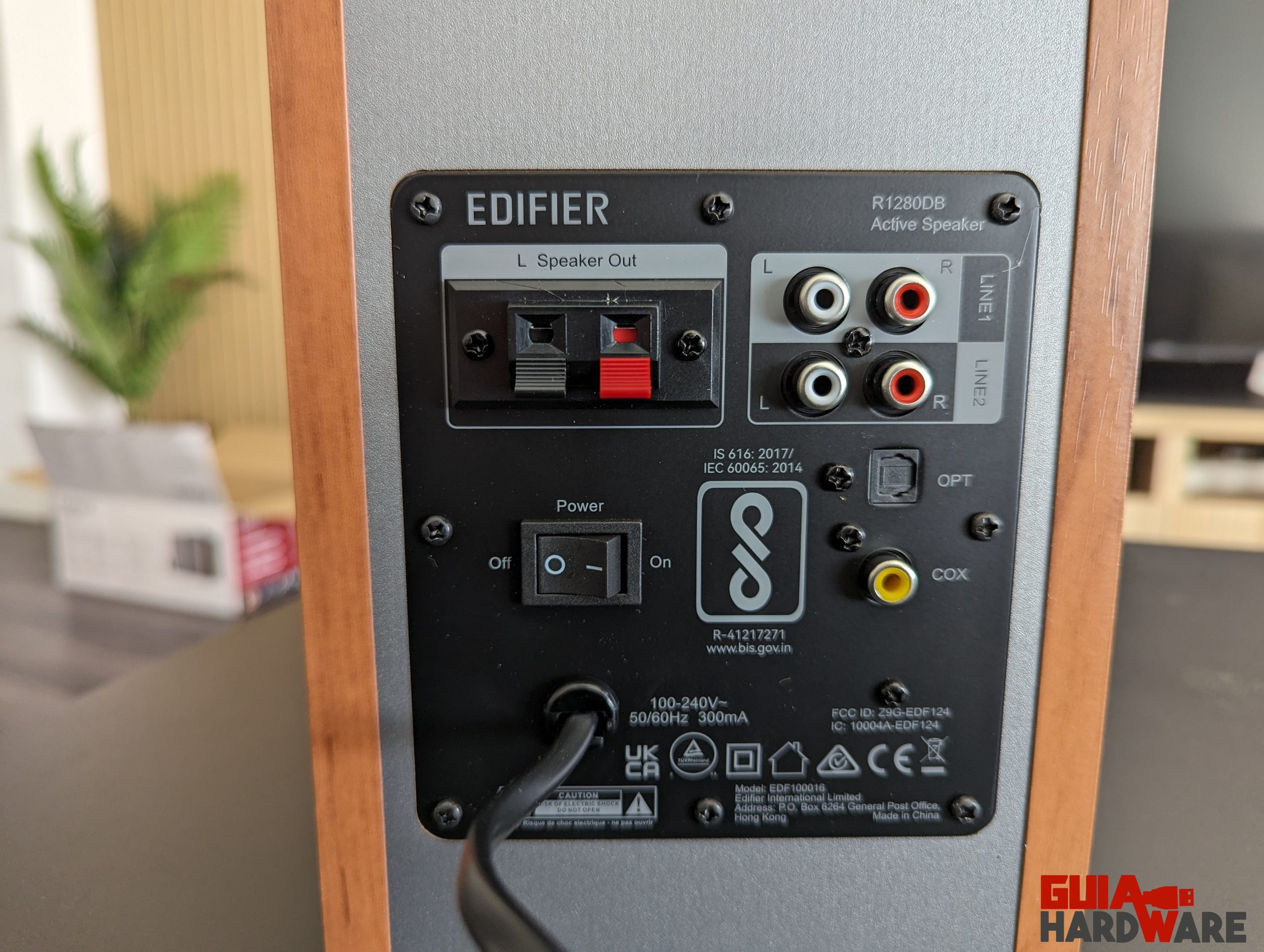 Edifier R1280DB