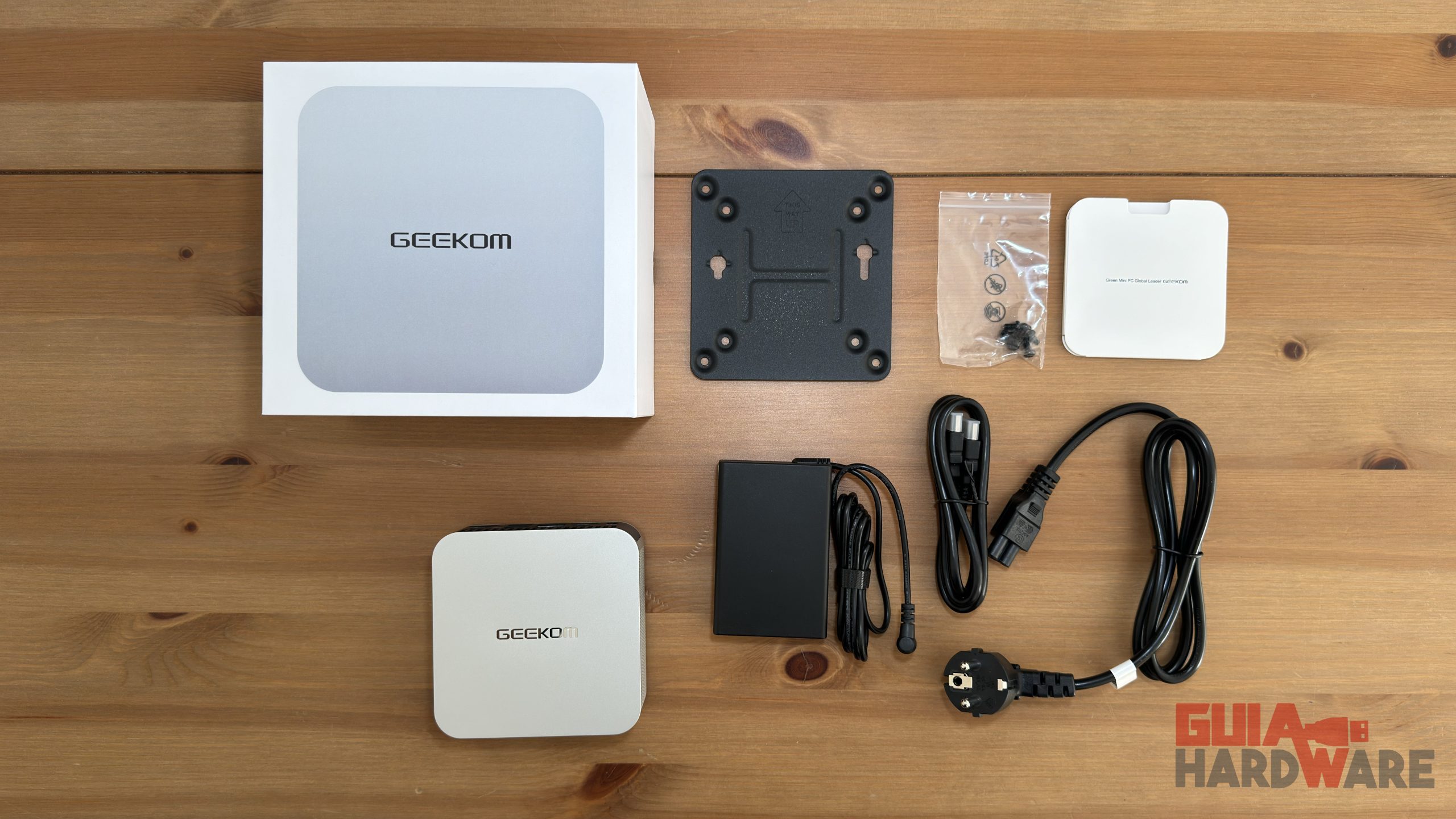 Geekom A8
