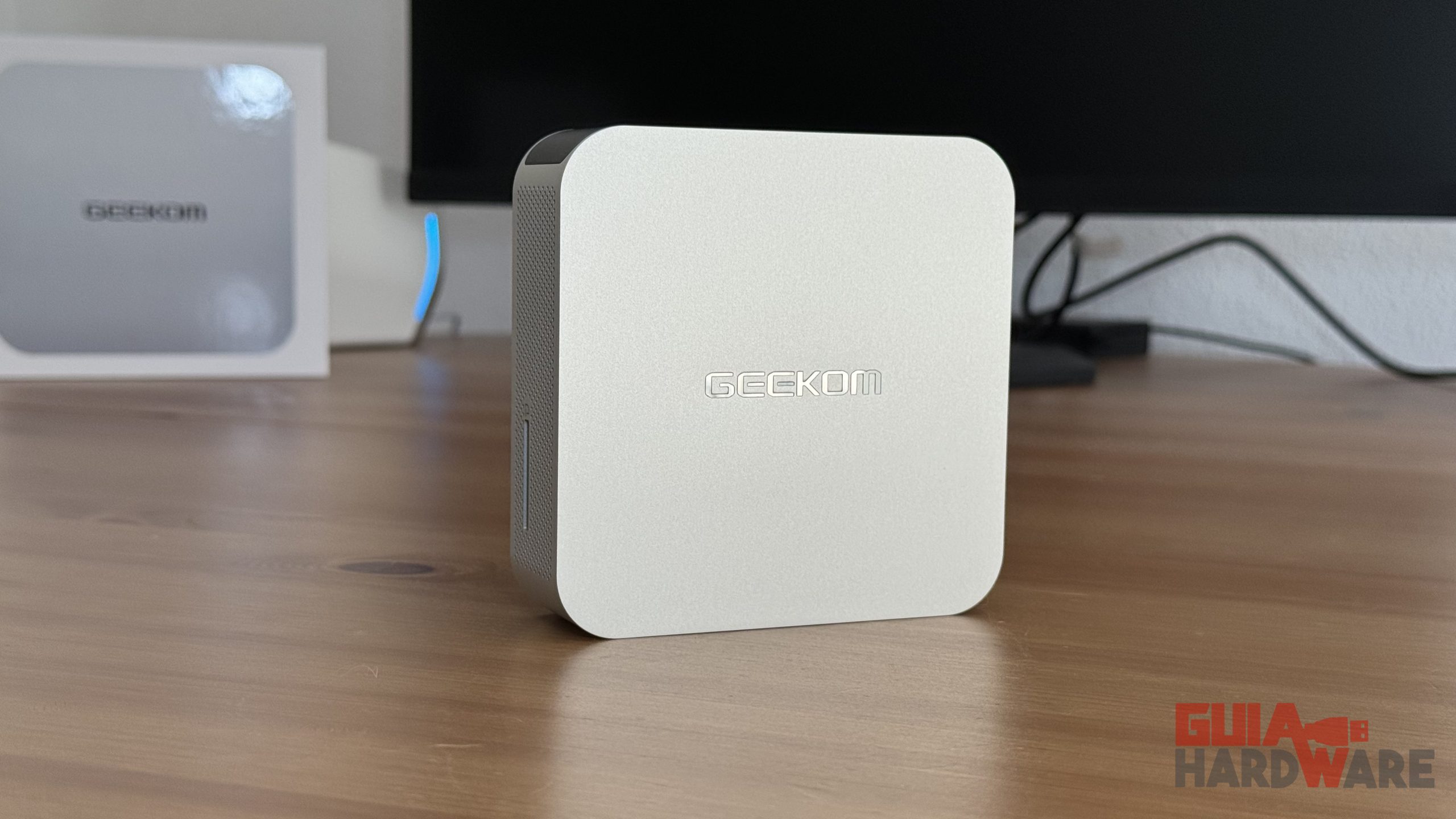 Geekom A8