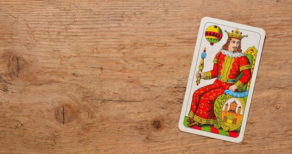 Carta Blanca: Referente del mítico juego de cartas Solitario desde 1978