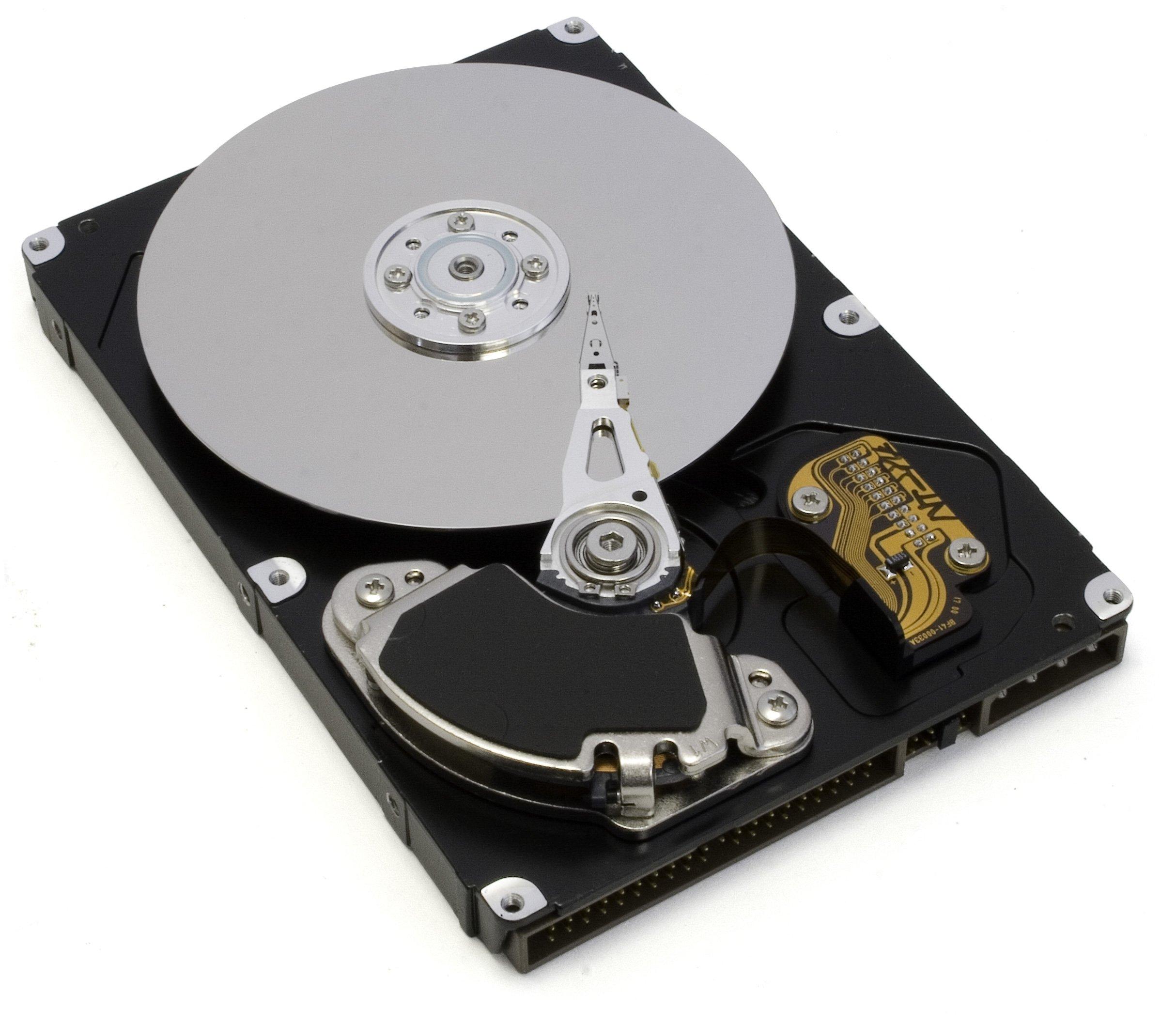 Capacidad y precio por GB en discos duros
