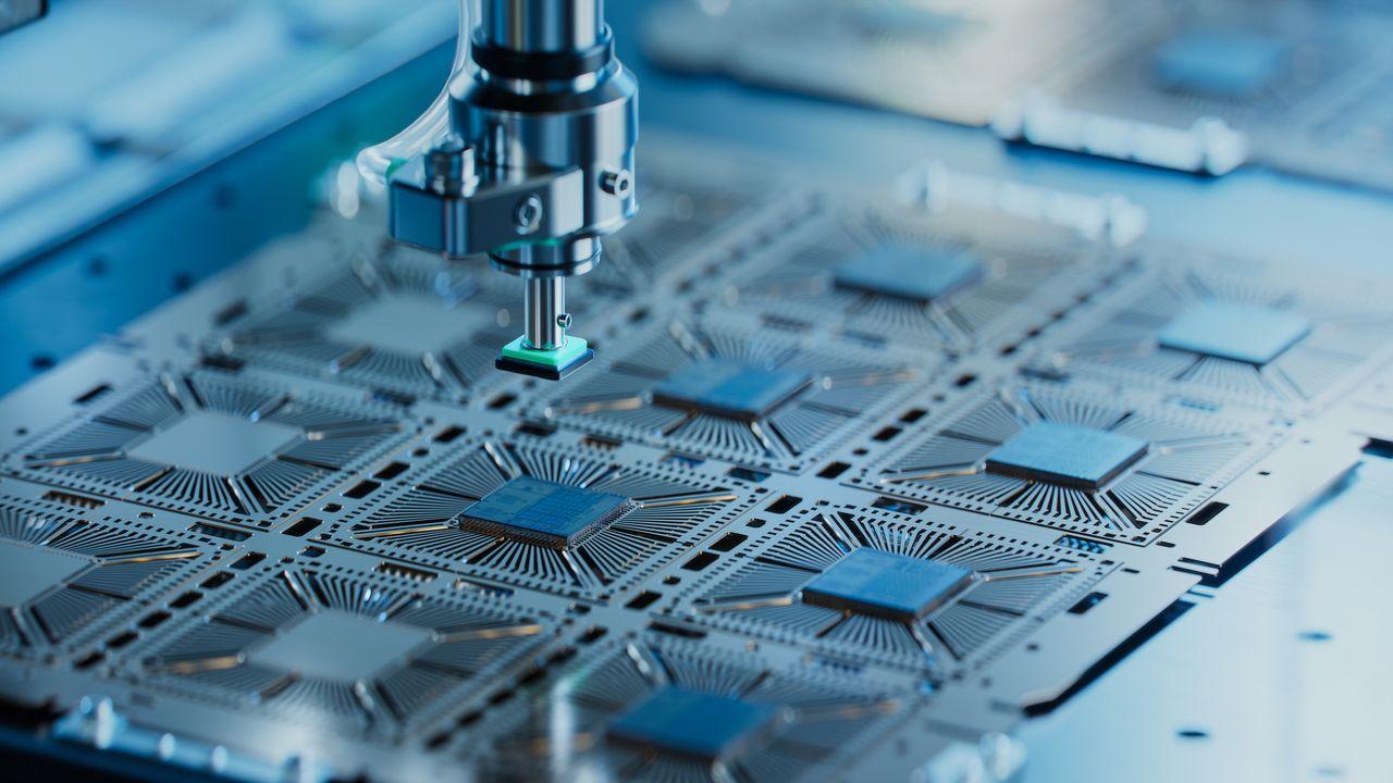 Plataforma de fabricación conjunta GF180MCU