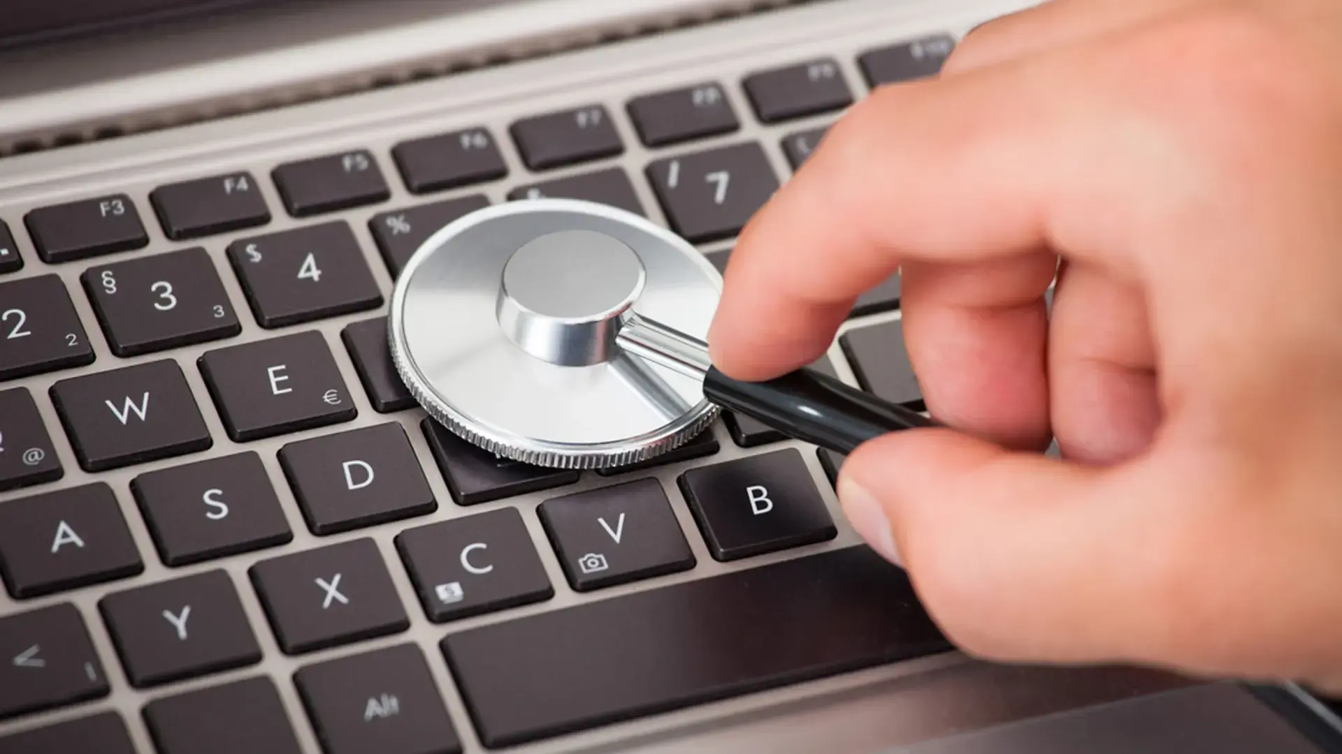 Tutoriales para mejorar el rendimiento de tu portátil Mejorar rendimiento de tu portátil