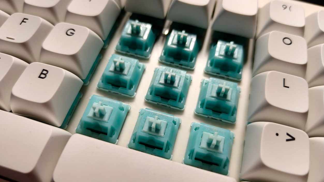 Epomaker Hack70 switches